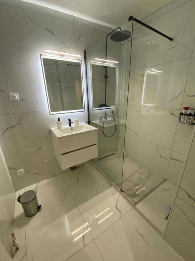 Appartement Avec Belle Vue Et Place De Parking آنماس المظهر الخارجي الصورة
